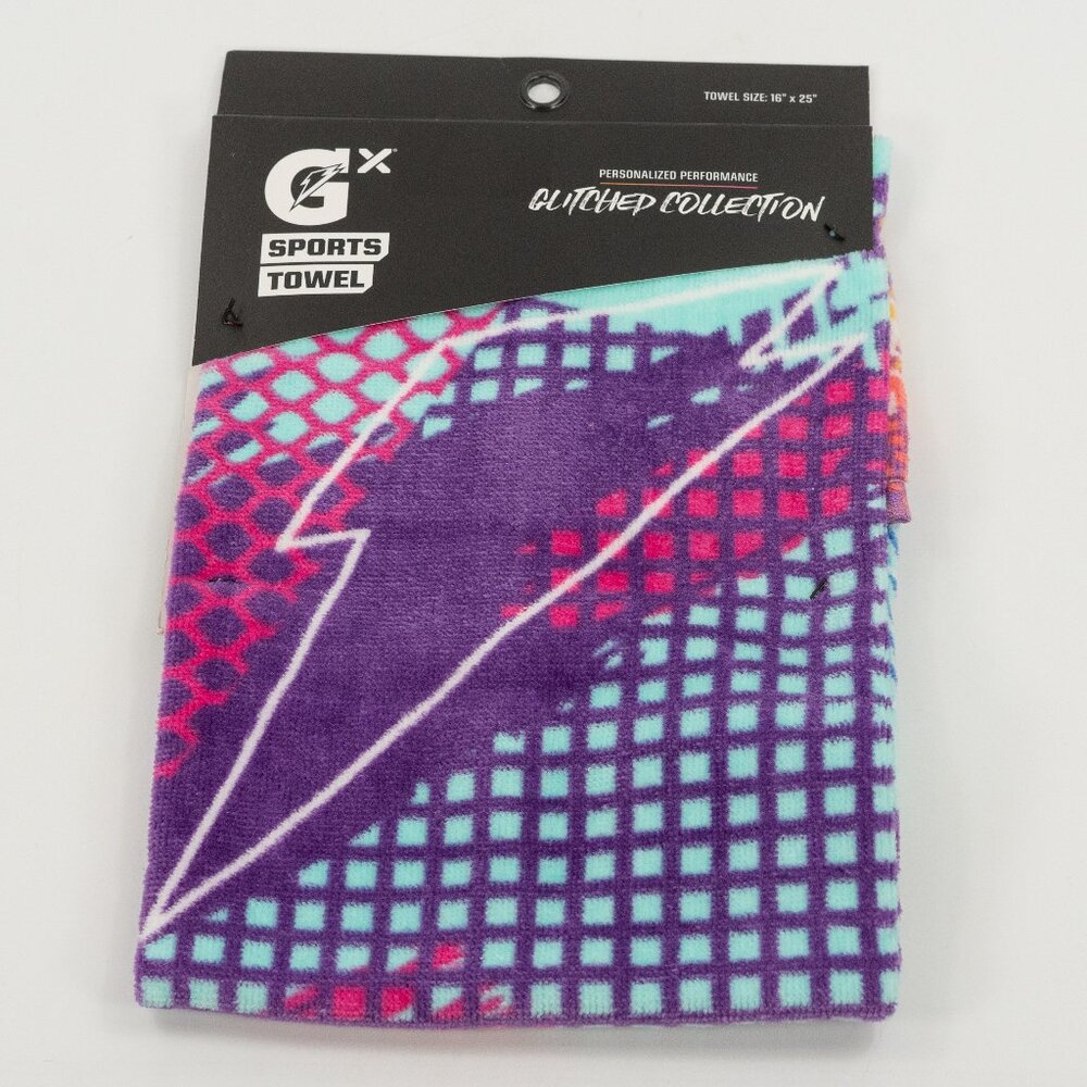 Gatorade GX Towel Glitched Collection 'Frosted Berry' Brand New 16 x 25